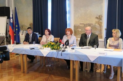 Novinarska konferenca, foto: varuh-rs.si