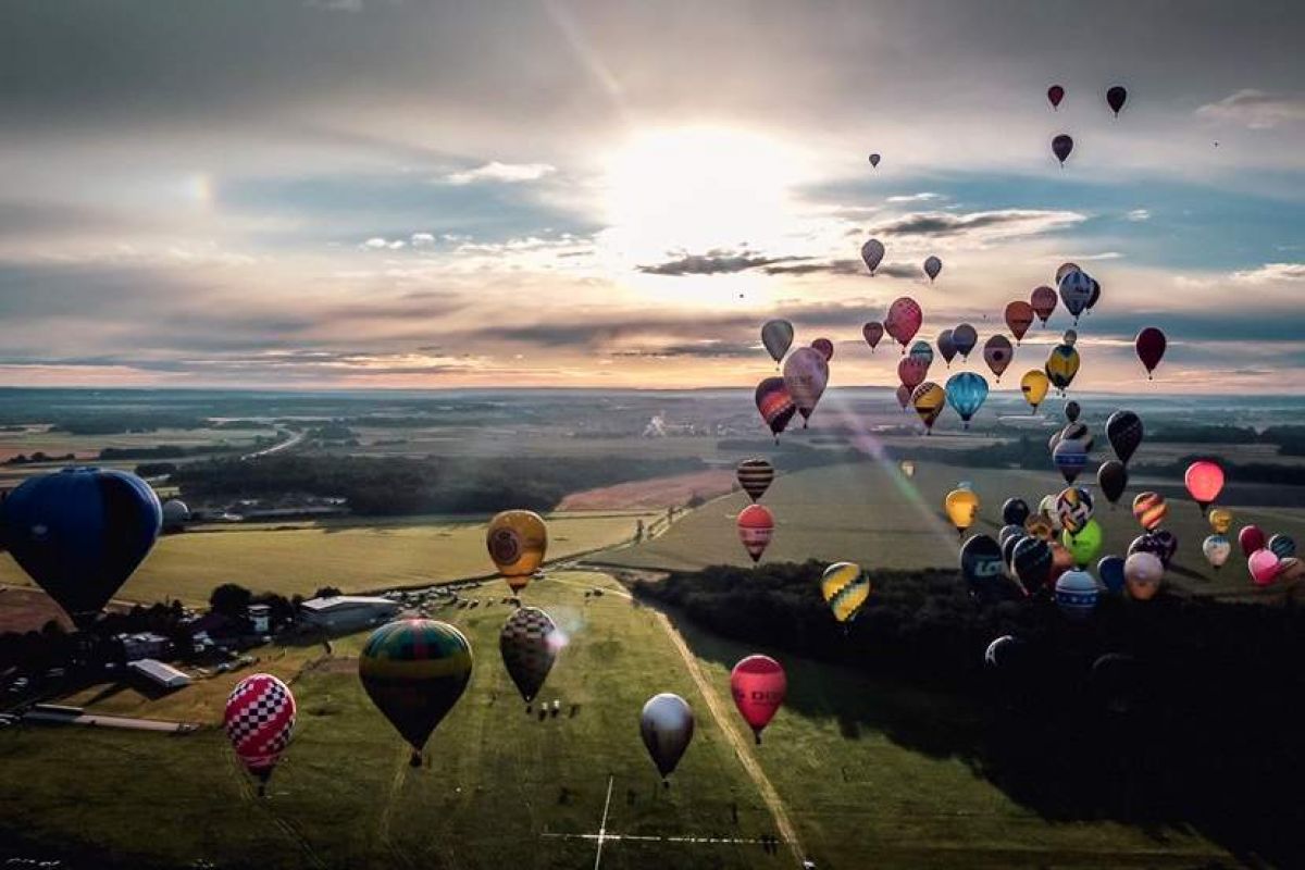 Toplozračni baloni, foto: arhiv ROTO