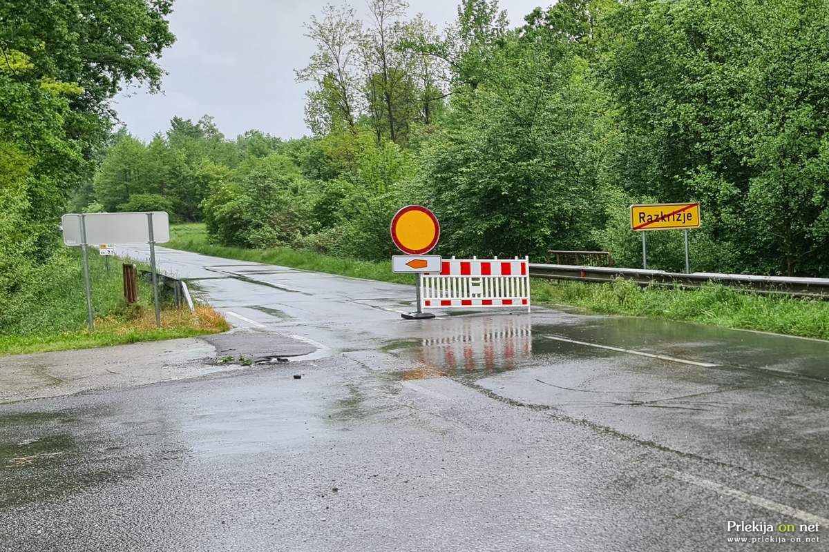Cesta Srednja Bistrica - Razkrižje je zaprta