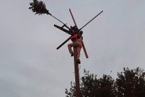 Postavljanje klopotca v Moravcih pri Mali Nedelji