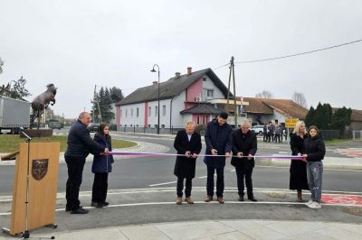 Slavnostno odprtje rekonstruirane regionalne ceste v Lukavcih, foto: Občina Križevci