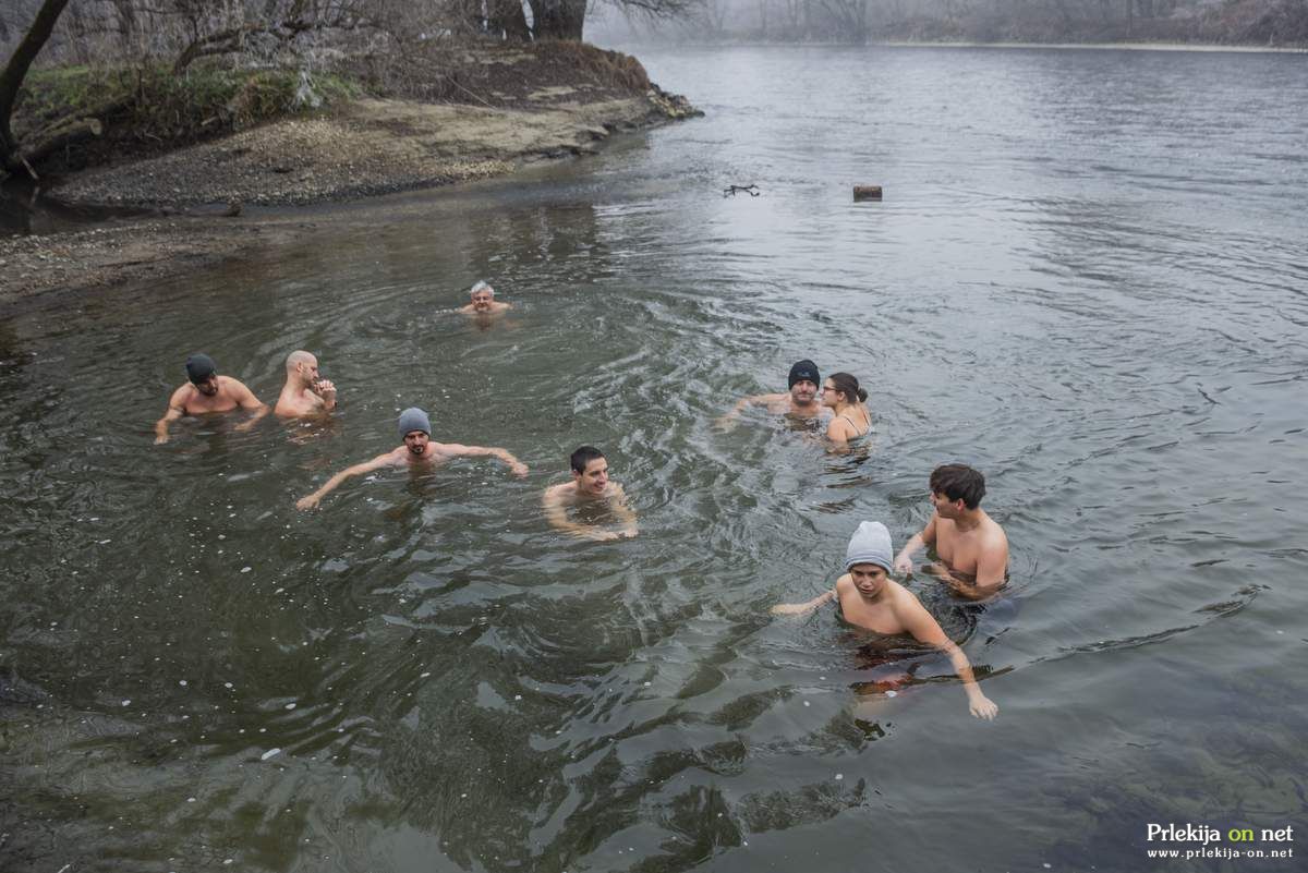 Novoletni skok v Muro