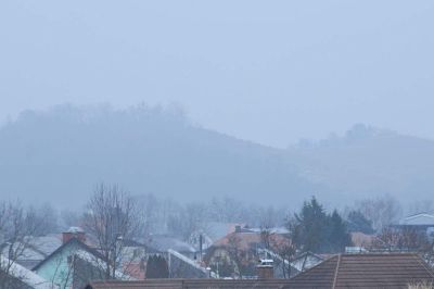 V teh dneh vlada turobno vreme