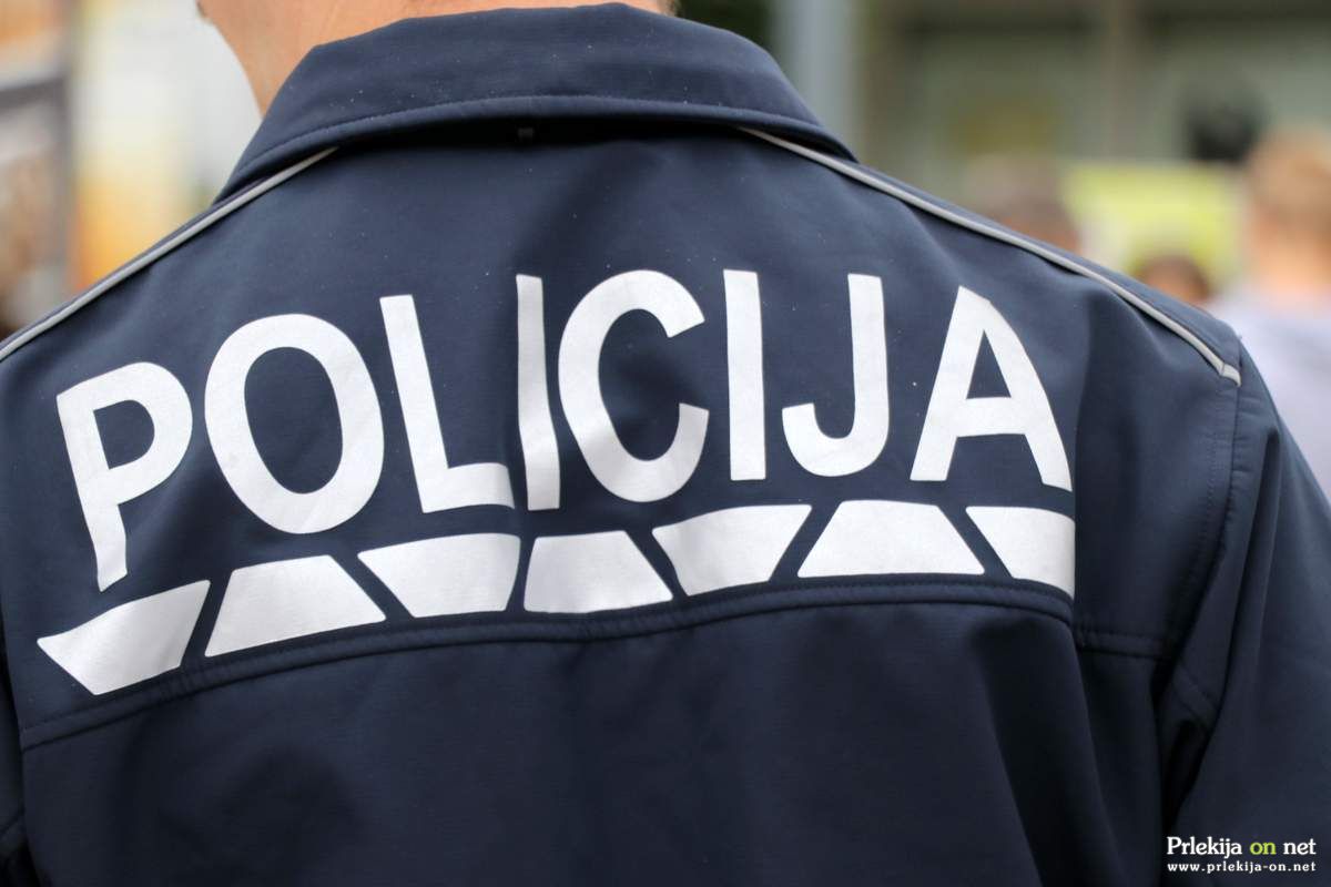 Policija