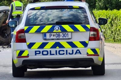 Policija