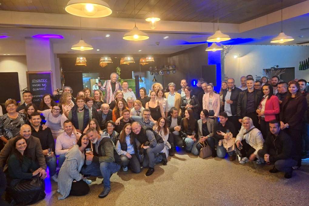 Kompleks so odprli v petek Kompleks so odprli v petek